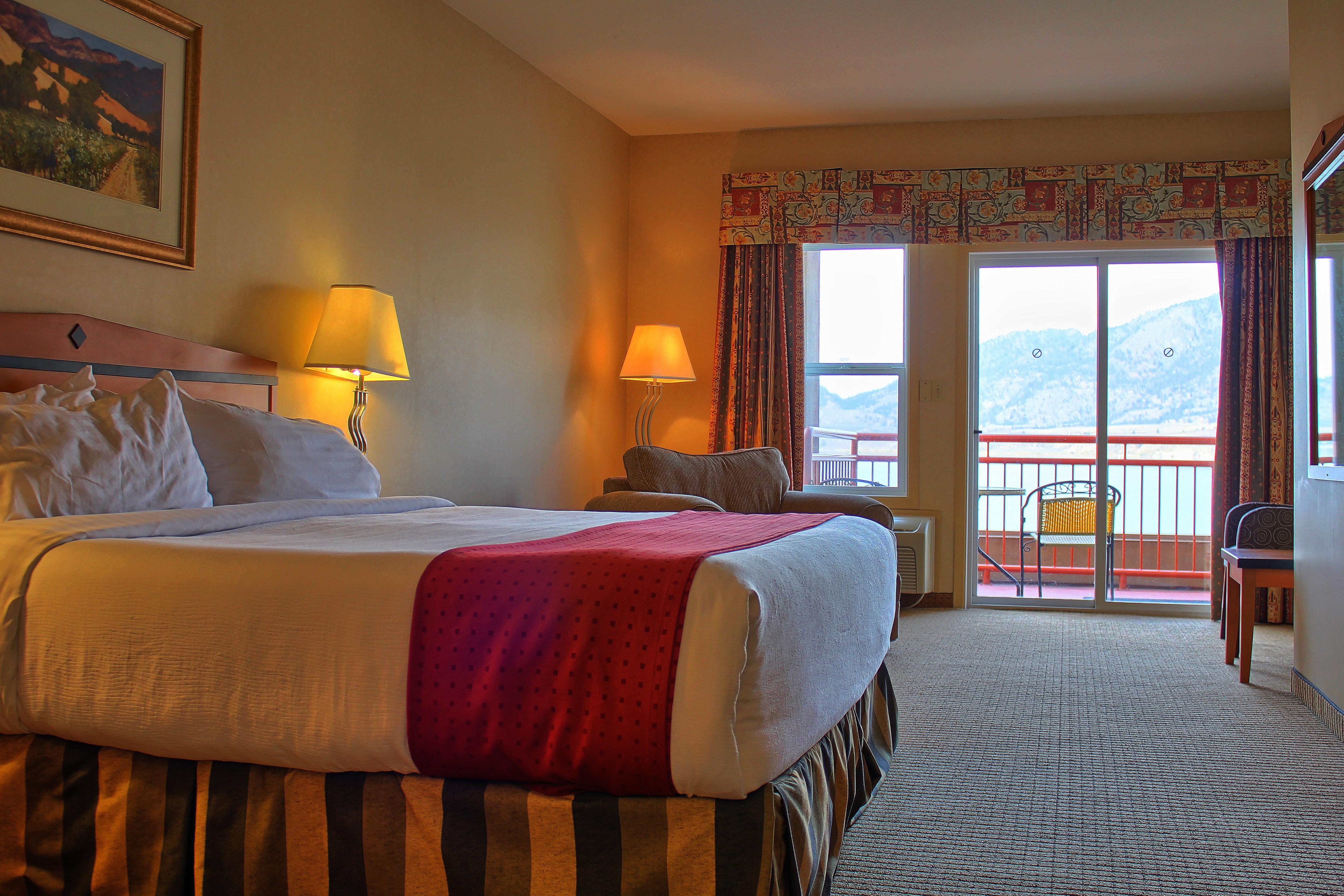 Holiday Inn Hotel & Suites Osoyoos By Ihg Buitenkant foto